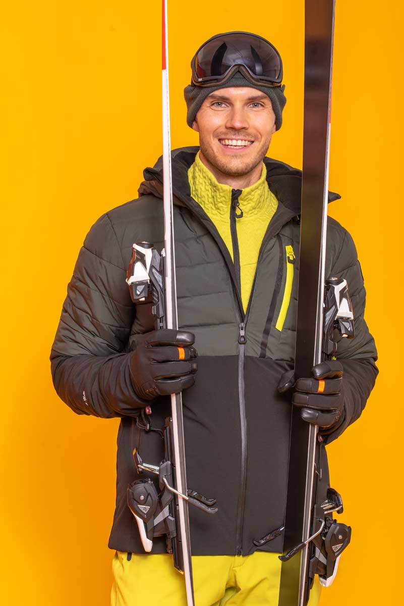 6 56133 530 I 595 Brand 11 V2